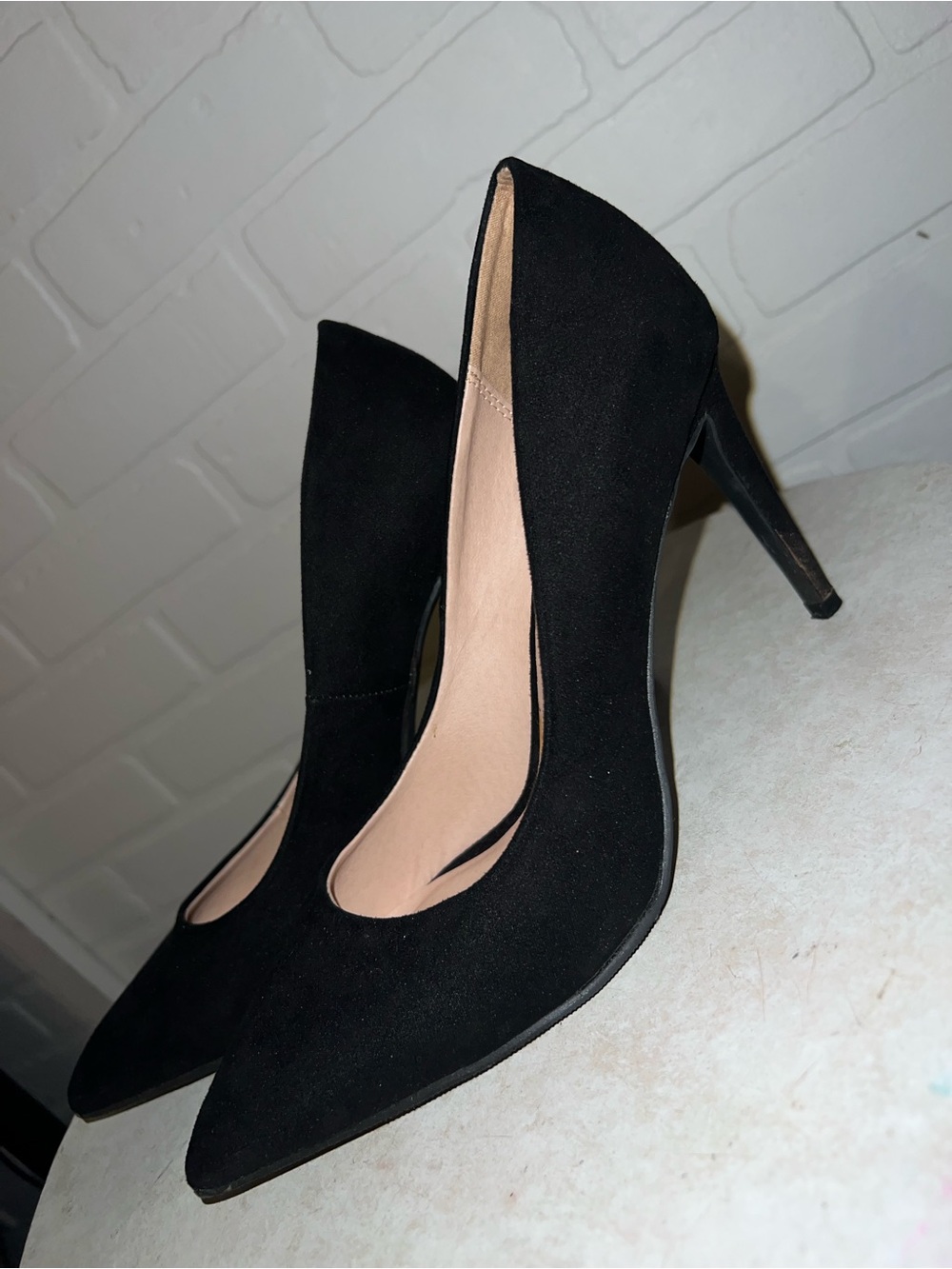 Classic Black Pointed-Toe High Heel Pumps - Elegant Women's Dress Shoes